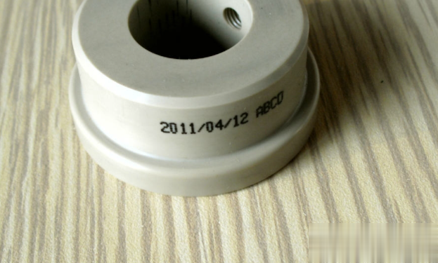 光纖激光打標機可以打塑料嗎(圖2) 光纖激光打標機可以打塑料嗎(圖2)