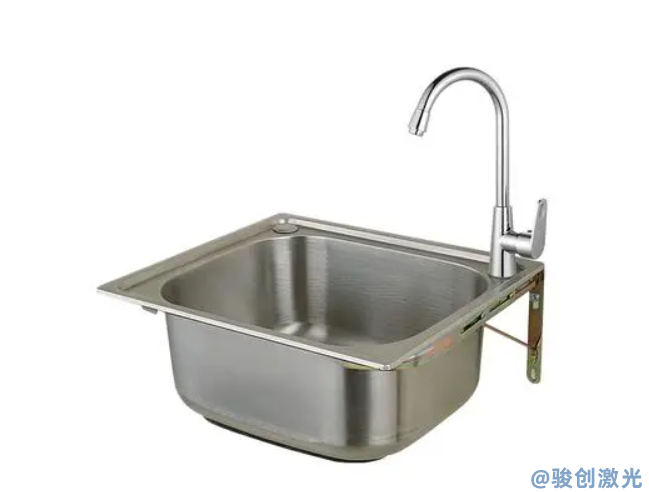 水槽洗碗池加工用什么激光打標機(圖2)